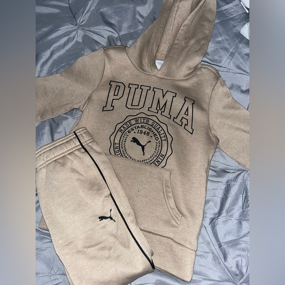 Puma Beige Hoodie and Sweatpants Set